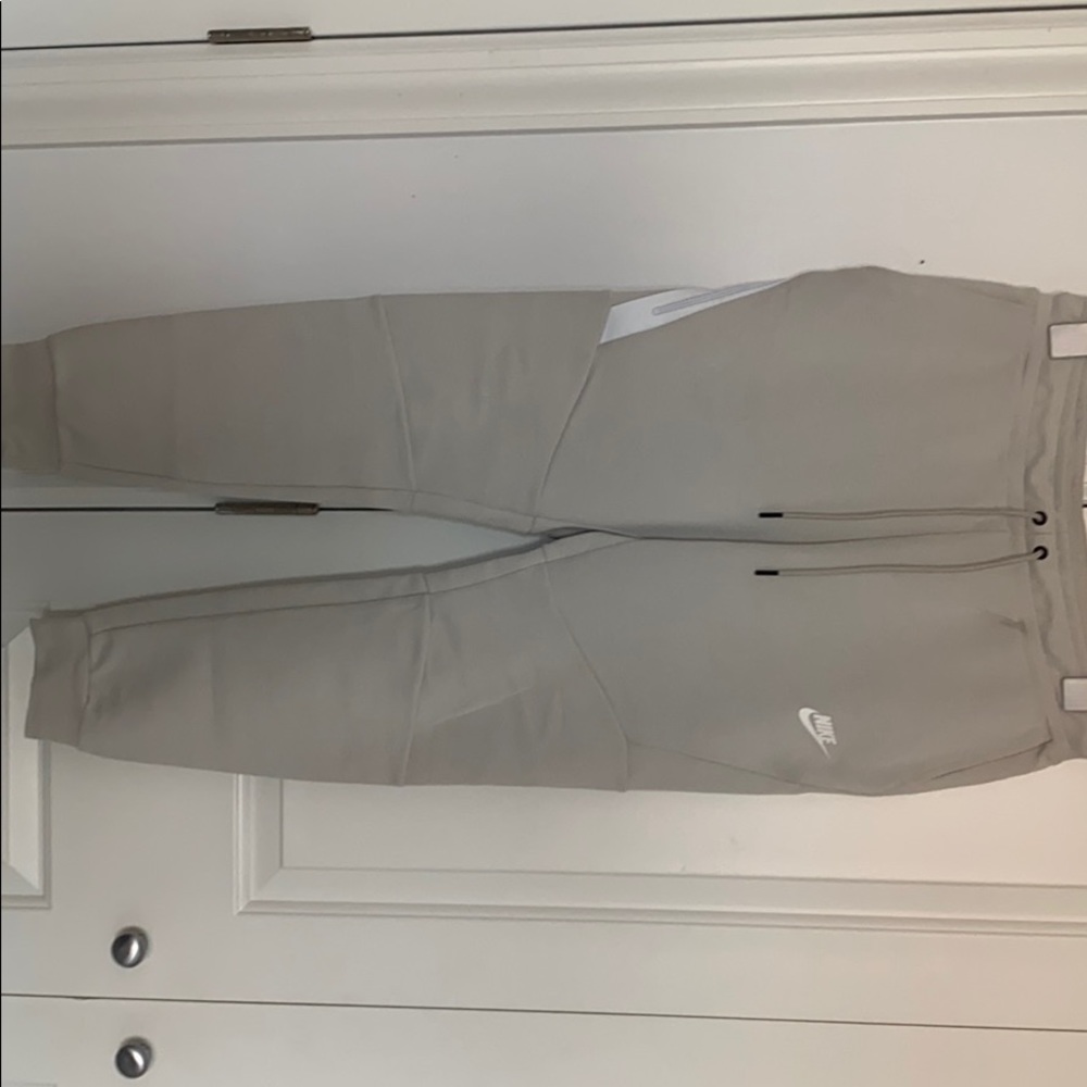 Men’s Nike Sportswear Tech Fleece Pants - M